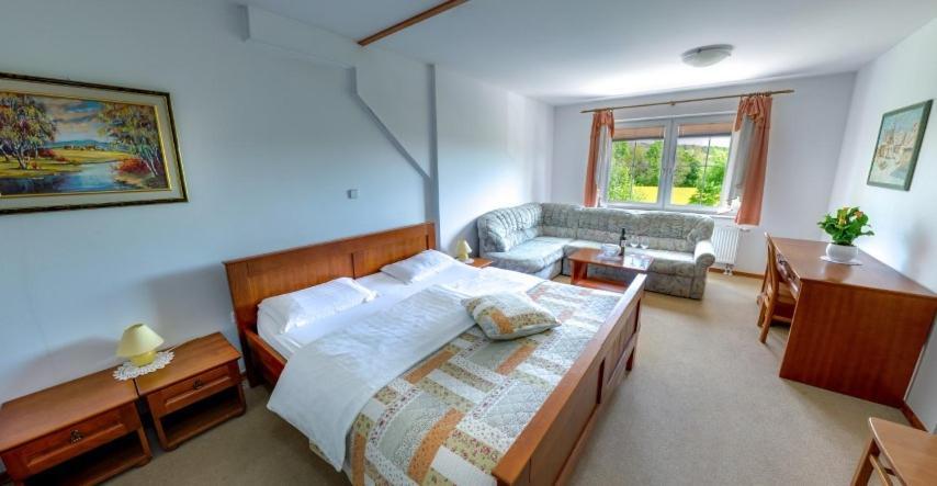 Gostisce - Guest House Stari Hrast Ljutomer Dış mekan fotoğraf